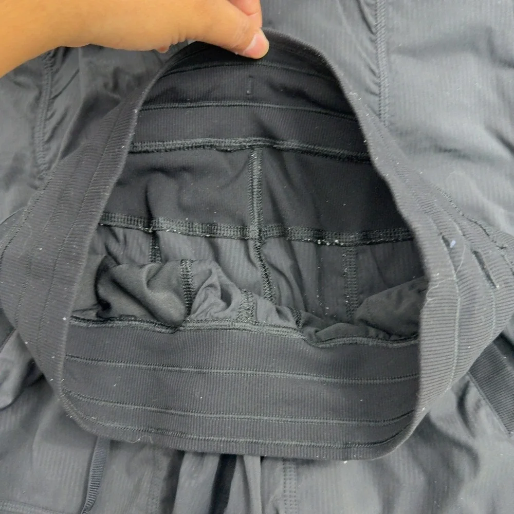 Lululemon Pants Womens 4 Black Nylon Blend Drawstring Jogger Athleisure Yoga